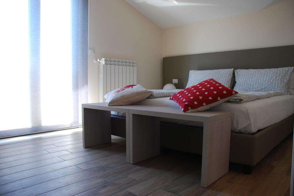 B&B Raffaello A Mare Montesilvano Marina Szoba fotó